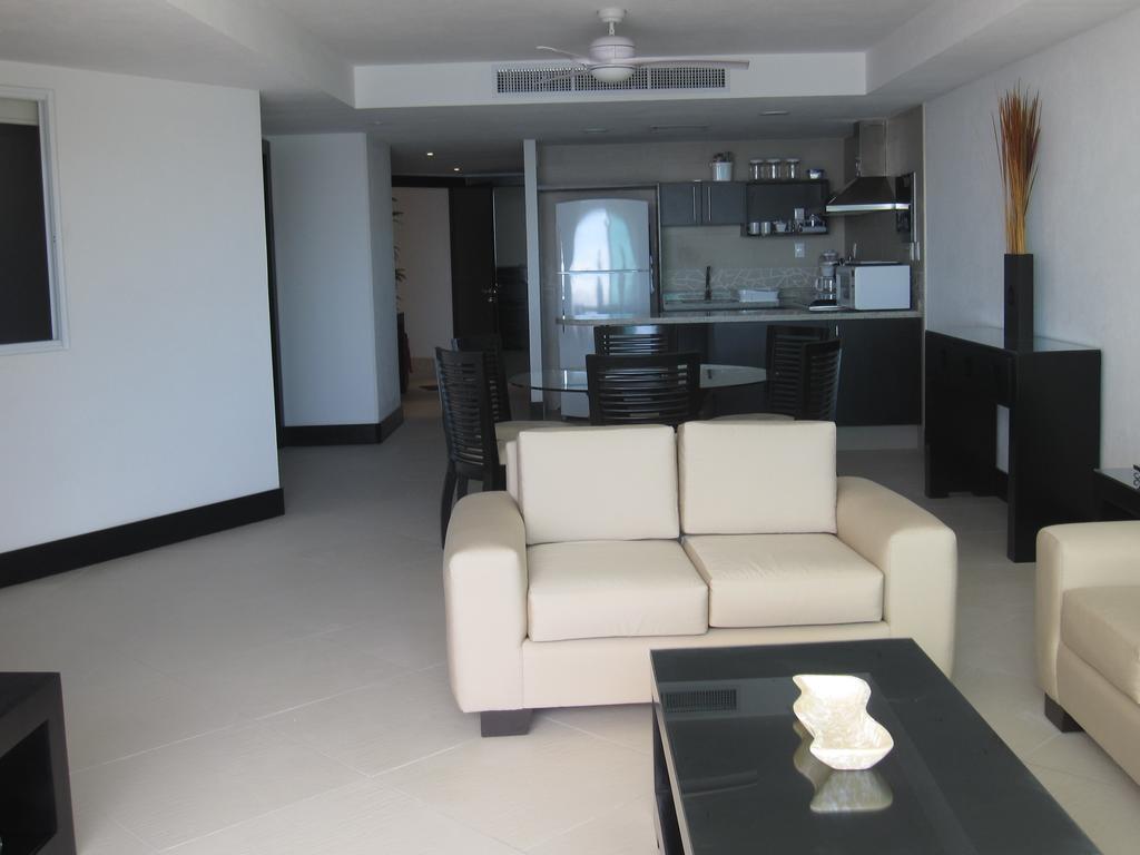 Bay View Grand Marina 1605 Sur Apartment Ixtapa  Exterior photo